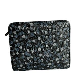 Marc Jacobs Zip Wallet